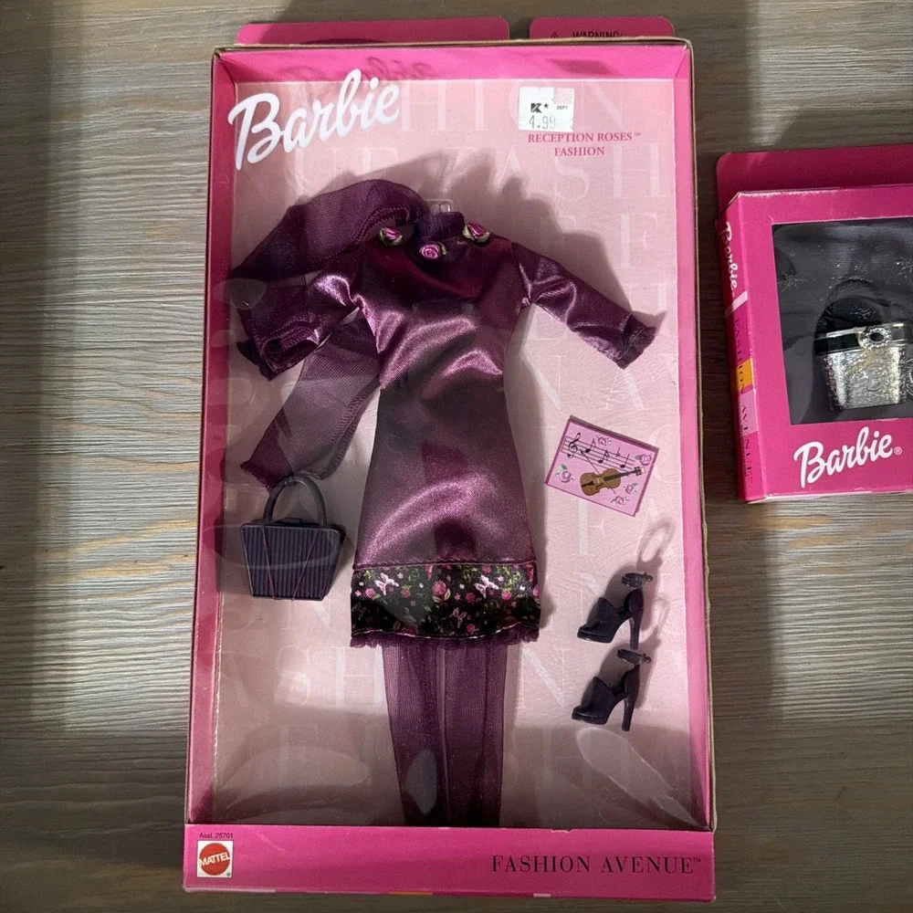 Vintage‎ Mattel Barbie Fashion Avenue RECEPTION ROSES FASHION OUTFIT 2000 NEW